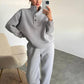 Knappe genser og joggebukse for dame (2-delt sett)