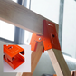 ⏳ Kun for en kort tid – 50 % RABATT ⏰Robust sagbukkfeste med nedadrettet klemme