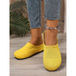 Pustende strikkede slip-on mules for kvinner