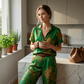 👗 BEGRENSET TID 50% RABATT! ✨ Dame Casual Kortærmet Topp & Bukse Sett – Fargerikt Mønster, Sidelommer, Mykt Stoff 🌿
