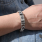 💿 HENTESALG: 50 % RABATT! 🕉️ Retro mantra-armbånd for herre – Seks inngraverte stavelser og vintage sølvfinish – Dobbeltkjede, 18–22 cm for en spirituell stil ✨